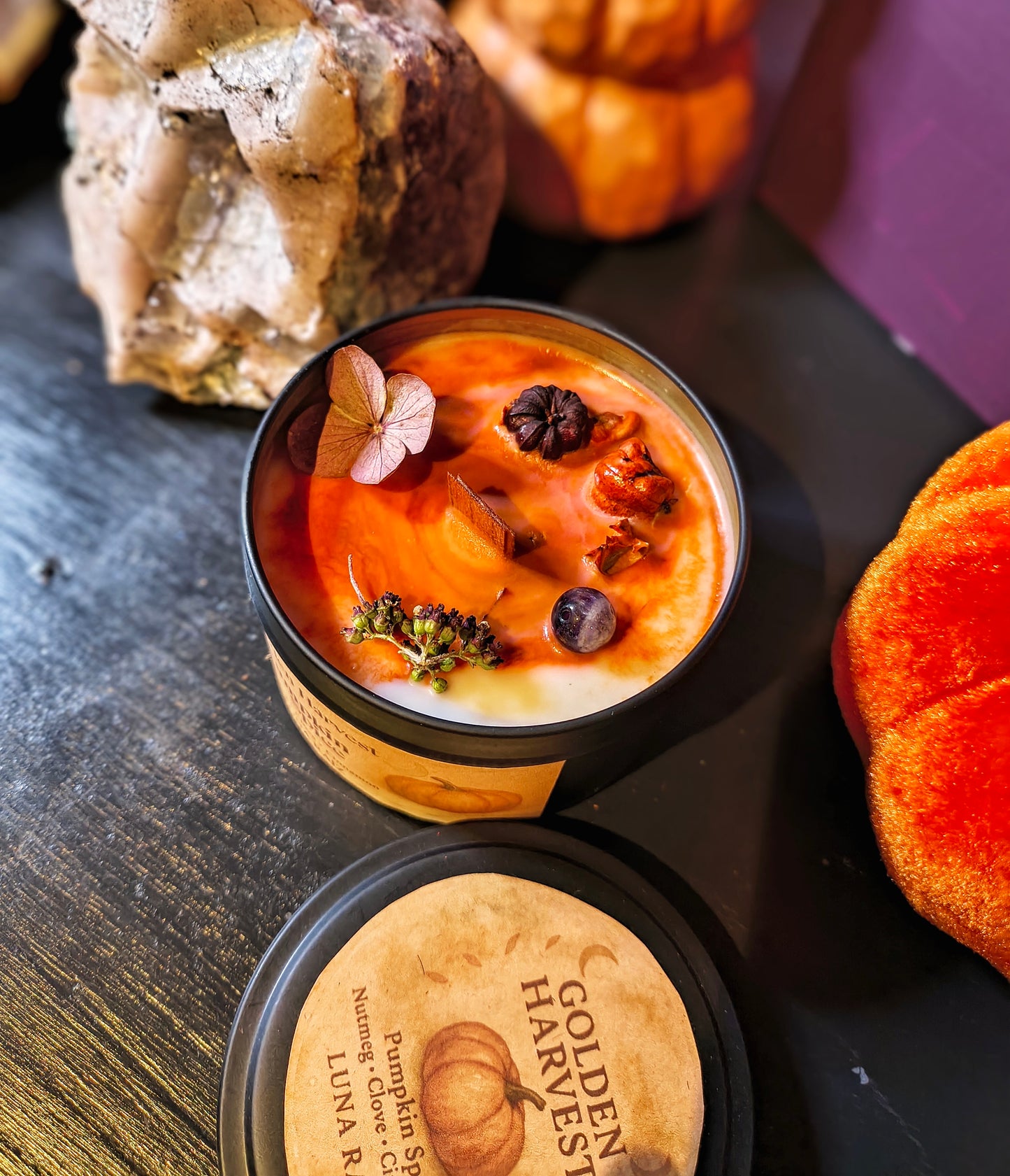 🍁 golden harvest candle (pumpkin spiced)