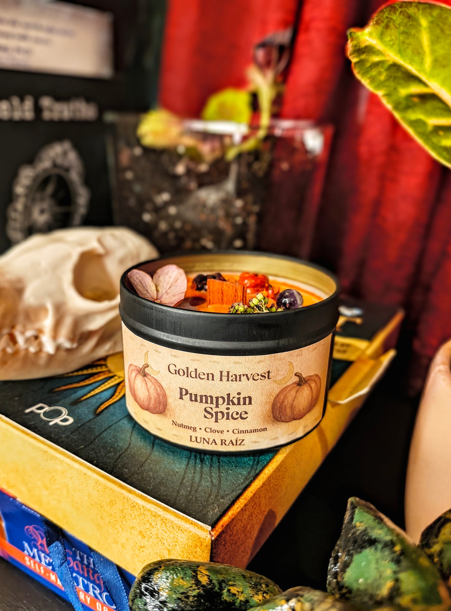 🍁 golden harvest candle (pumpkin spiced)