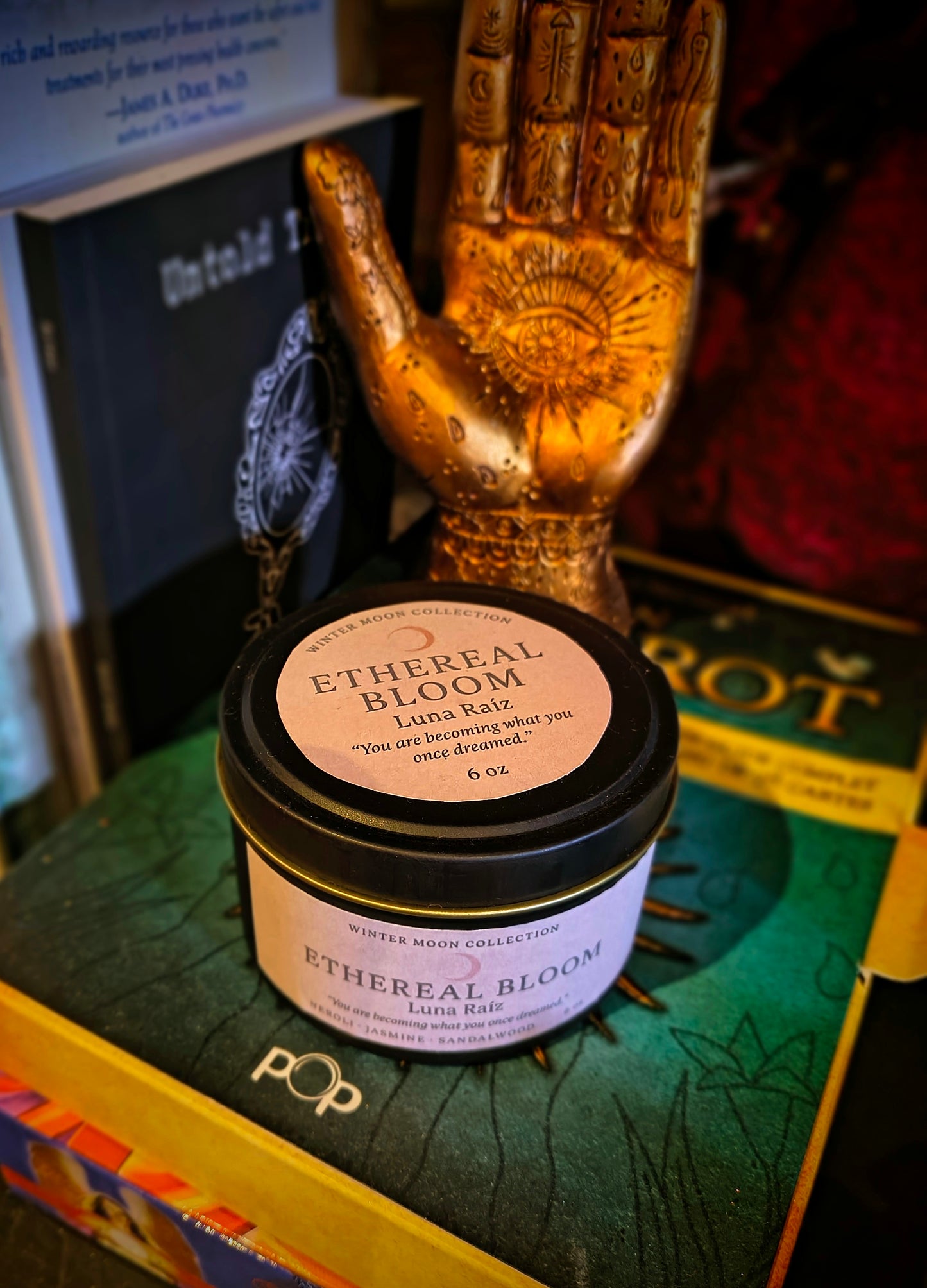 Luna candle ethereal bloom