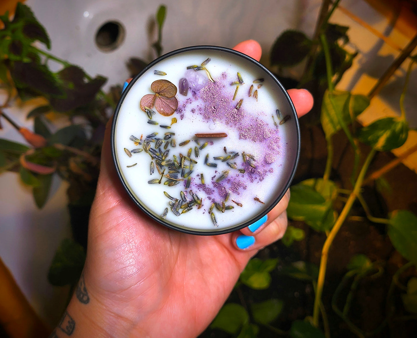 Lunar candle lunar veil