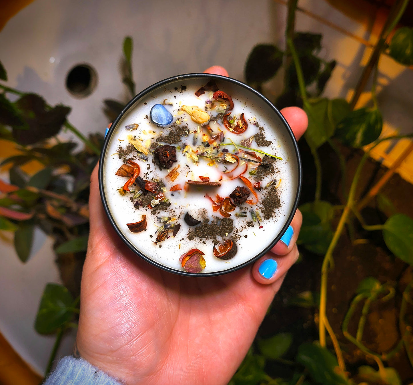 Lunar candle silent light