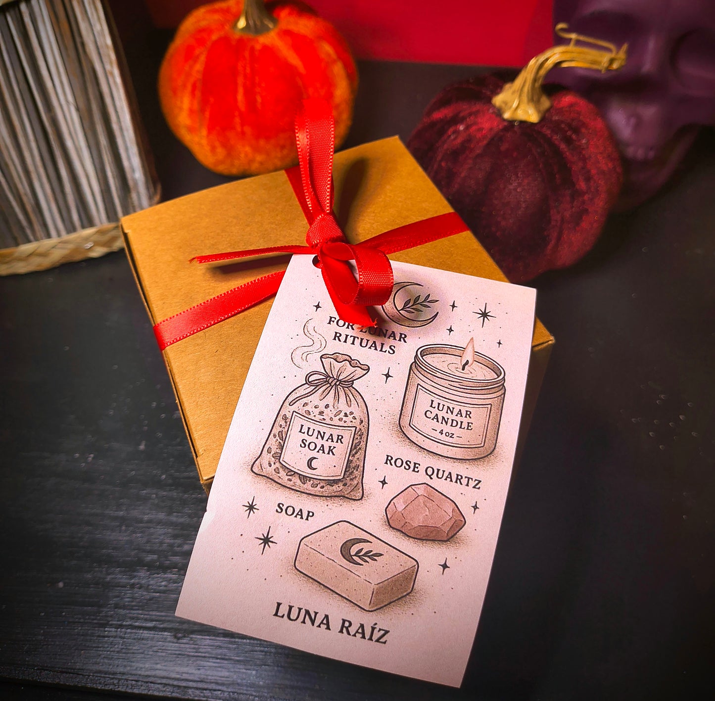 Lunar gift box