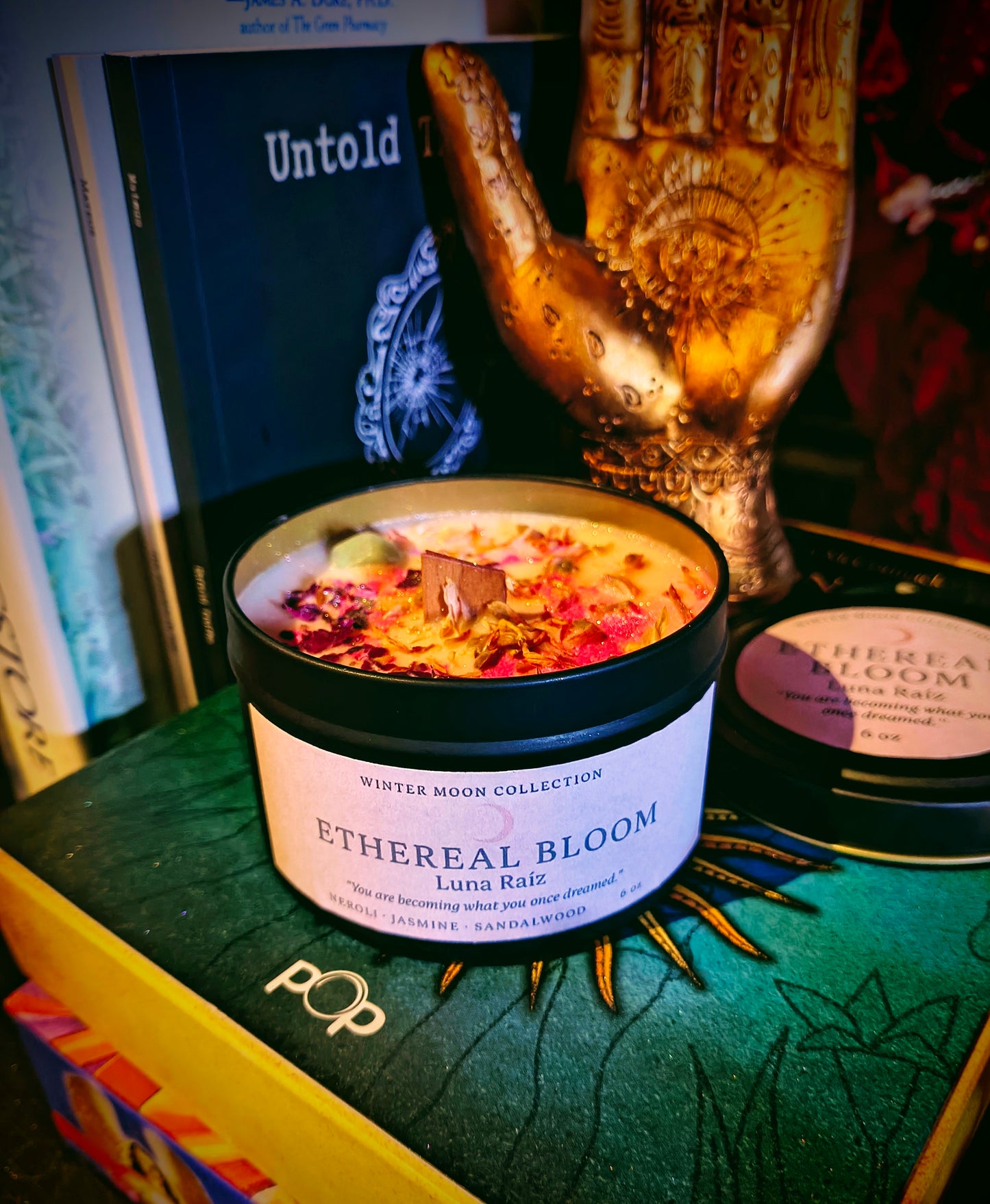 Luna candle ethereal bloom