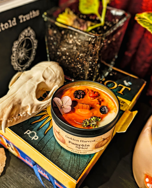 🍁 golden harvest candle (pumpkin spiced)